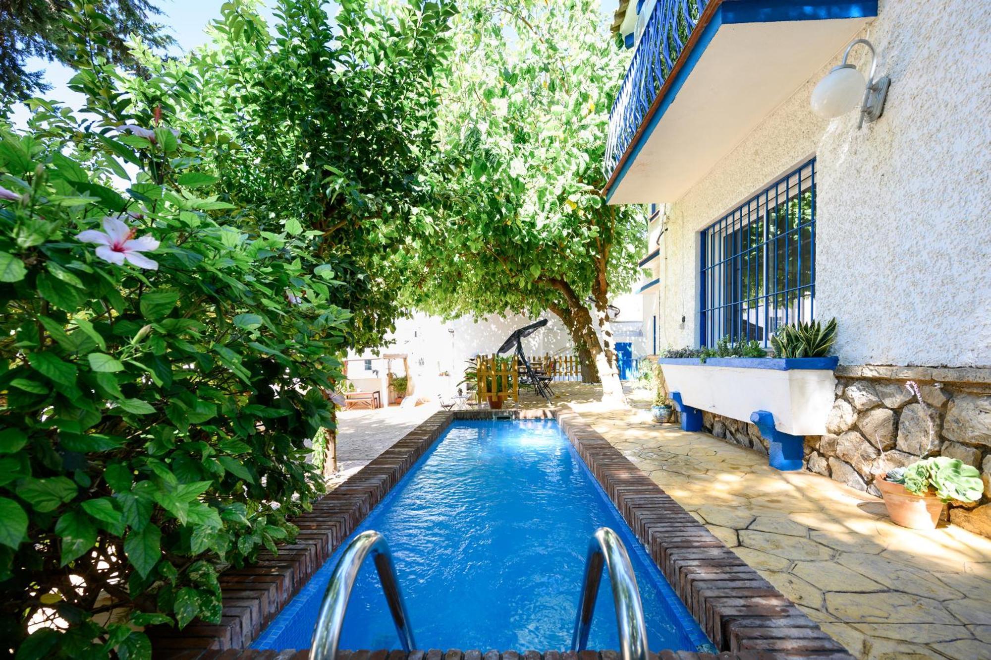 Blue Castle Guesthouse Málaga Exteriör bild