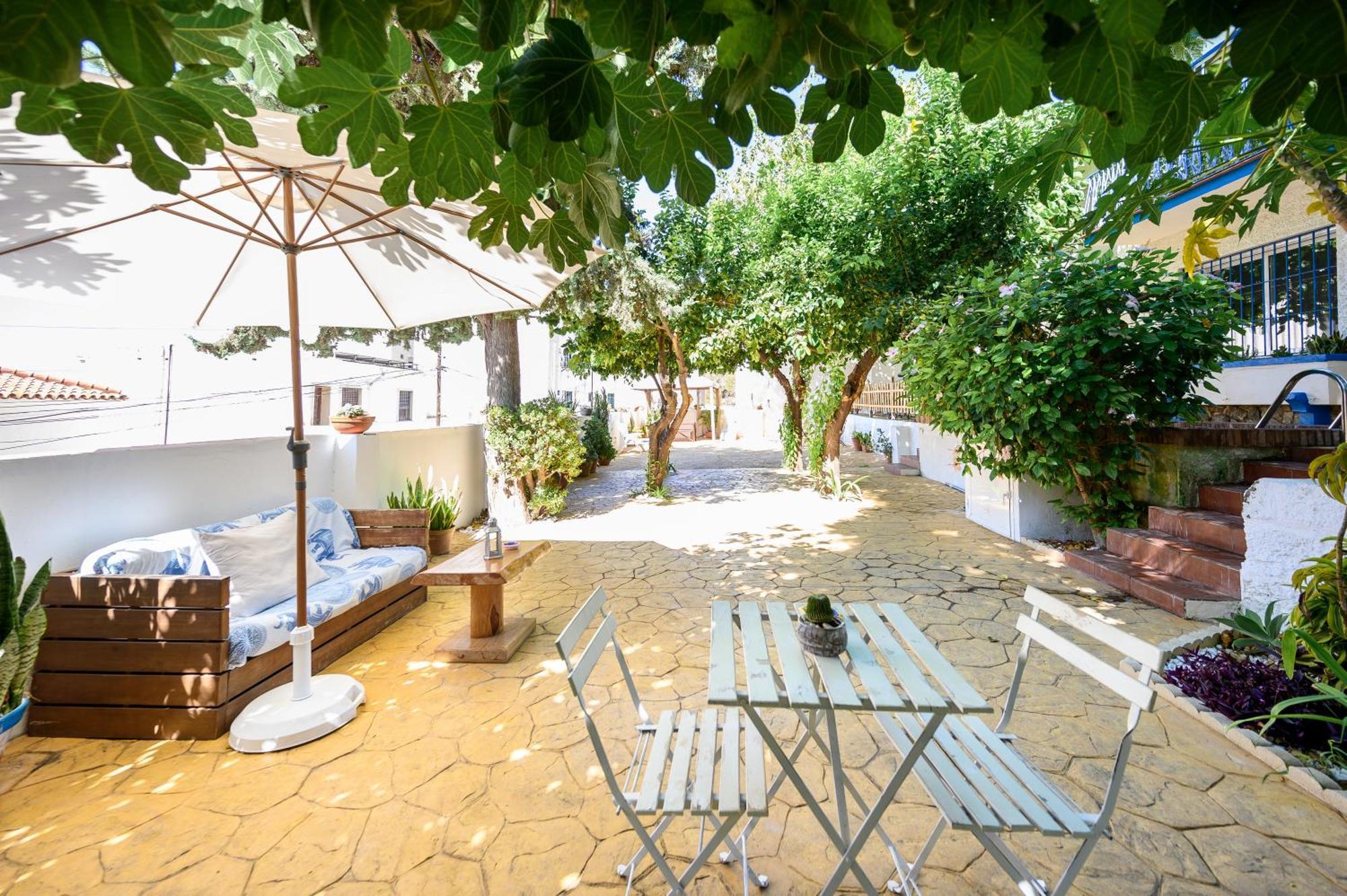 Blue Castle Guesthouse Málaga Exteriör bild